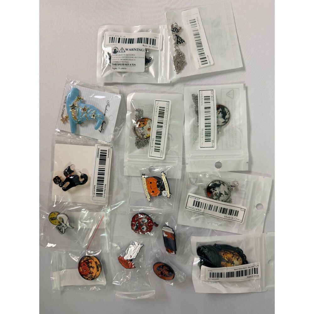 15 Pc Halloween Fashion Jewelry Lot Cats Pumpkins Witch Hat Pendants Pins